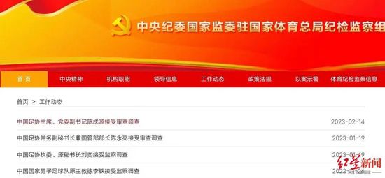 2021-03-25 扎克·施奈德《活死人军团》曝新海报 定档5.21 2021-02-22 日前，扎克·施奈德导演的奈飞影片《活死人军团》曝光了一张全新的海报。