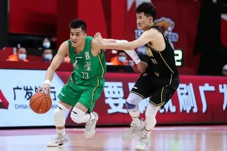 日前，影片曝光了一款全新的制作特辑——全息迪拜。